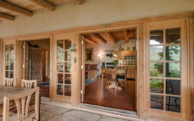 2/3bd Canyon View Retreat