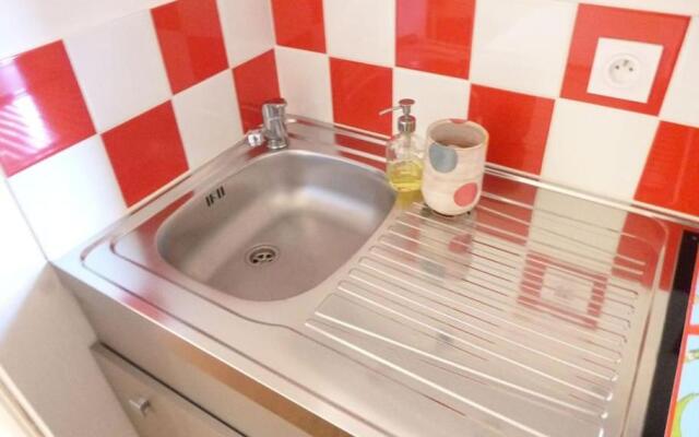 le 1835, studio rouge-Corail