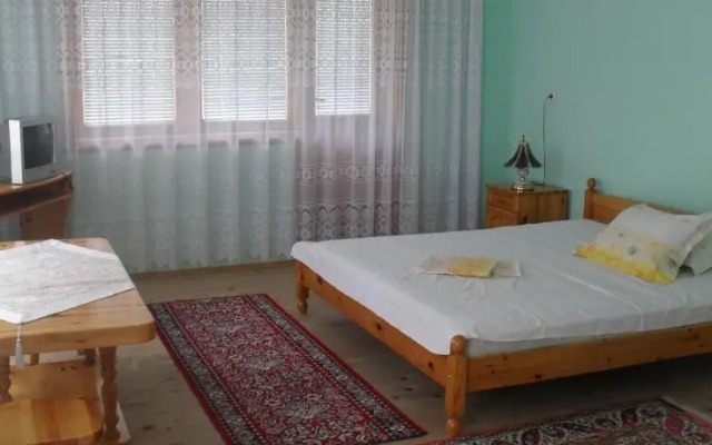 Panayotovi Guest House