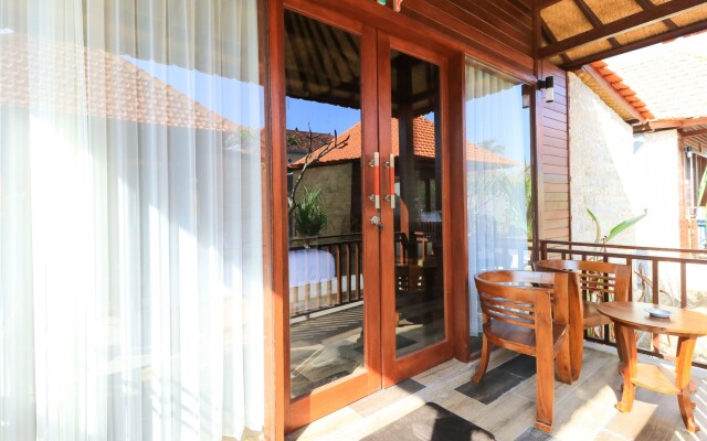 Mega Cottages