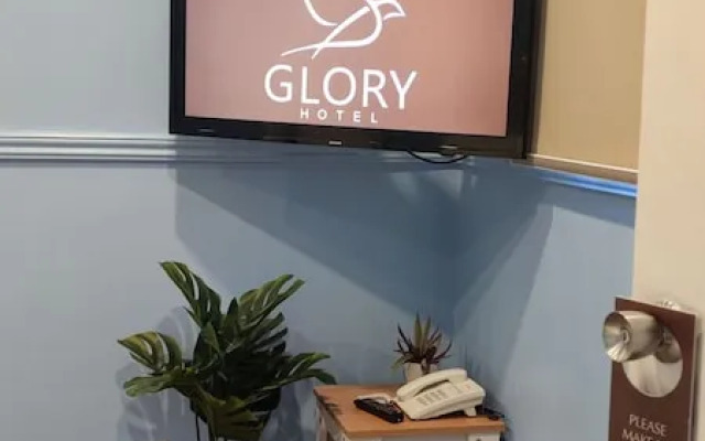 Glory Hotel Cubao