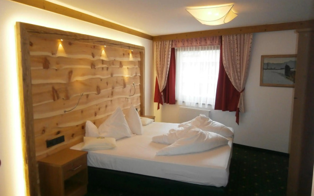 DAS KALTSCHMID - Familotel Tirol