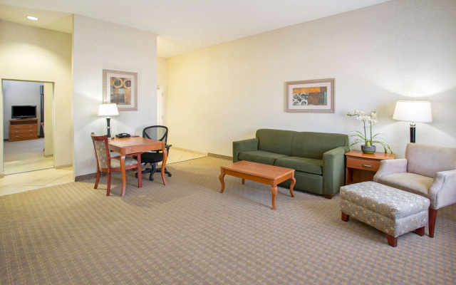 Hampton Inn Santa Rosa