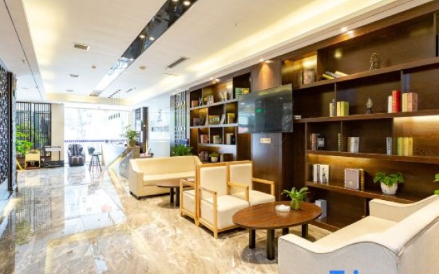 kansy Hotel