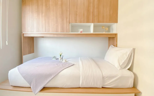 Good And Comfort 2Br At Springlake Summarecon Bekasi Apartment