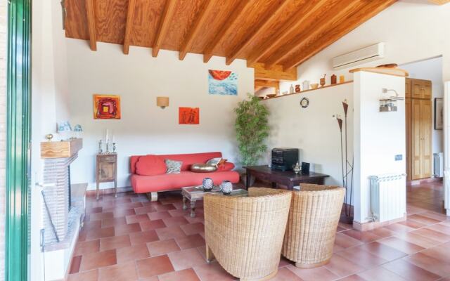 Cozily Furnished Holiday Home in Catalonia With Barbecue