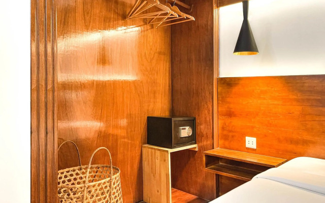 Pacific Hotel, Phnom Penh