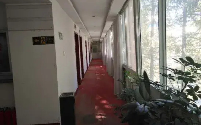 Jinfangyuan Express Hotel (Nanyang Central Hospital)