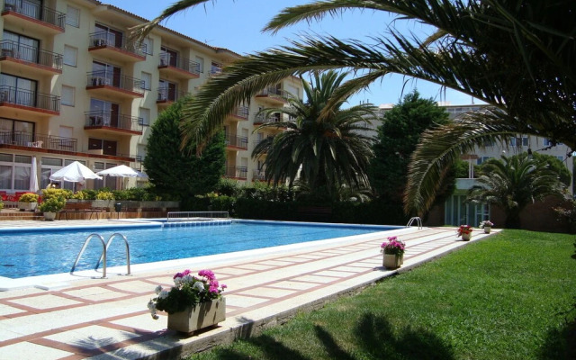 Payet Apartments 4-6 Personas