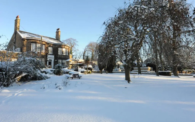 Kings Croft Hotel