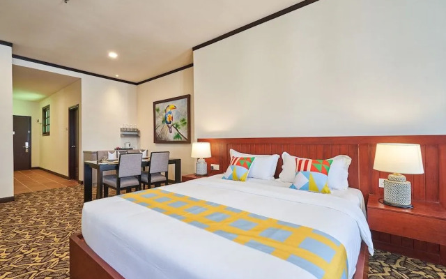 OYO Home 89378 The Platinum Suites