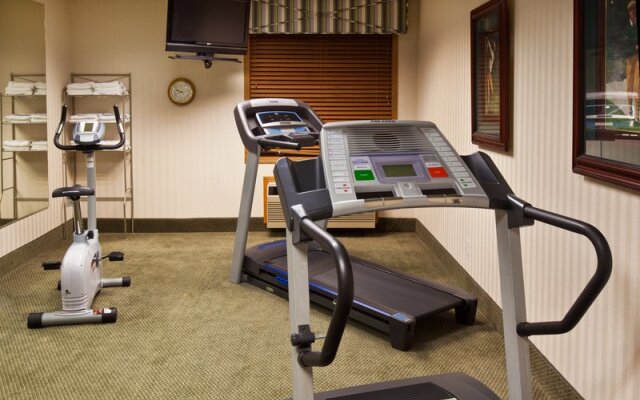 Links Bos Landen Hotel & Spa of Pella, Trademark by Wyndham