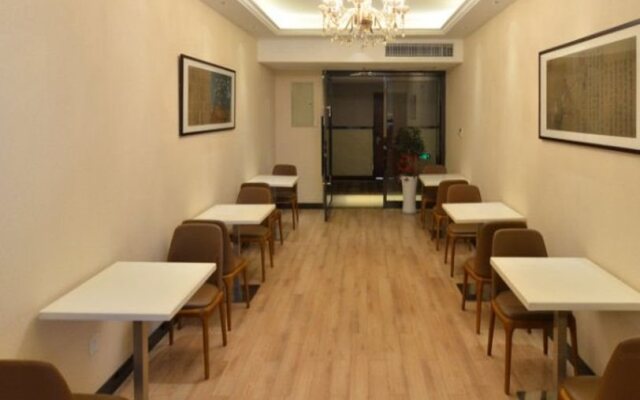 Hangzhou Yirong Hotel