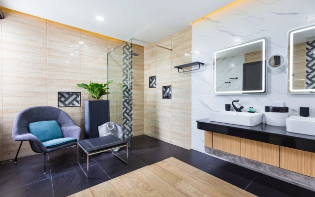 Ultra Luxury Villa Oxygen Pool Brianna 4