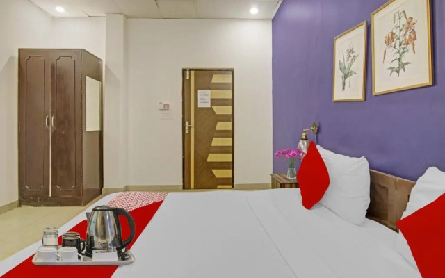 OYO 89341 The Premium Villa