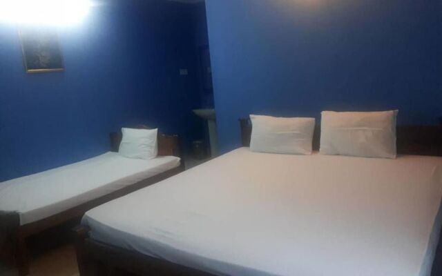 Hotel Chathuna