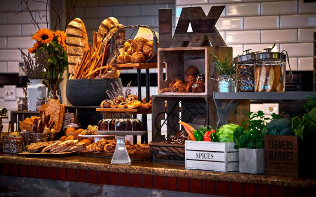 Los Angeles Airport Marriott
