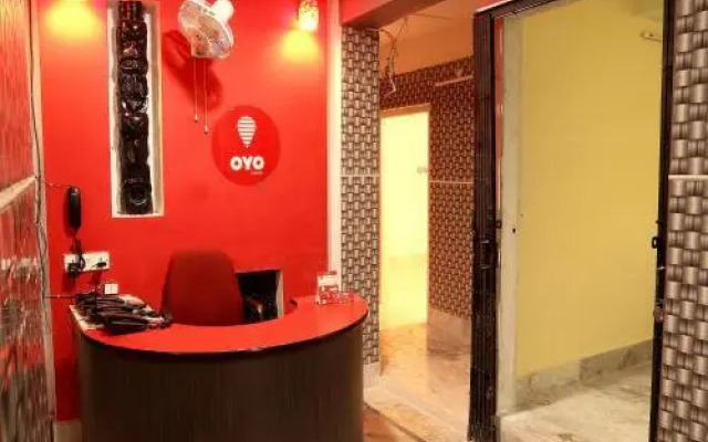 Amit Hotel by OYO Rooms