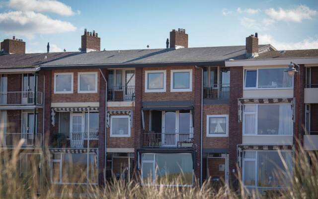 Cozy Apartment in Katwijk with Balcony