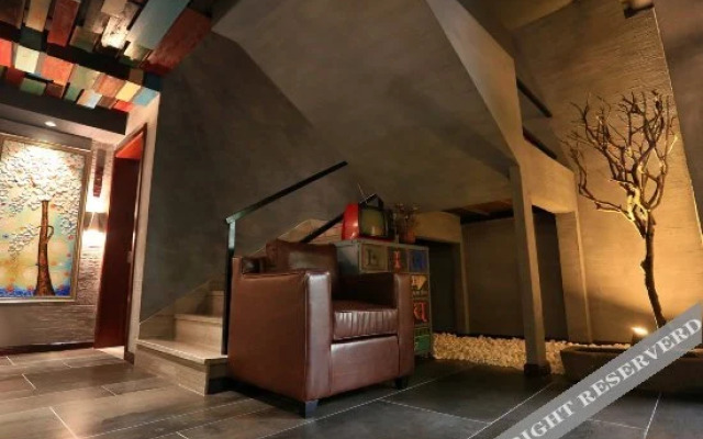 西湖隐庐酒店(杭州雷锋塔店)