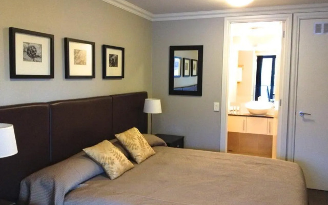 Luxury Lake Suites