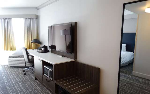Best Western Premier Denver East