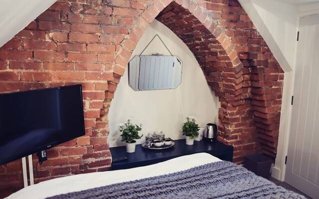 The Village Inn Buriton