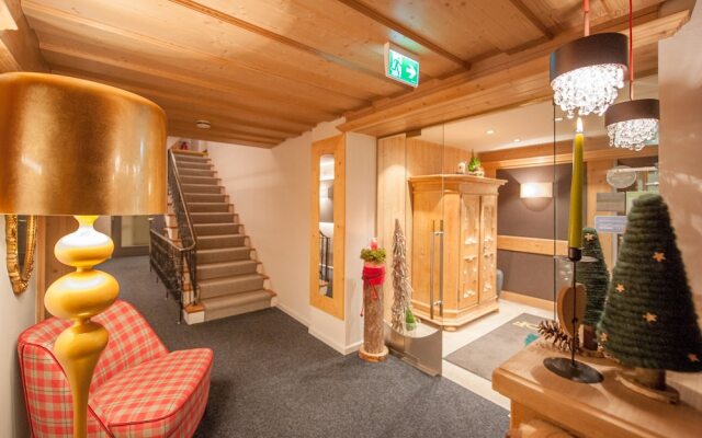 Lärchenhof - Premium Apartments & Zimmer