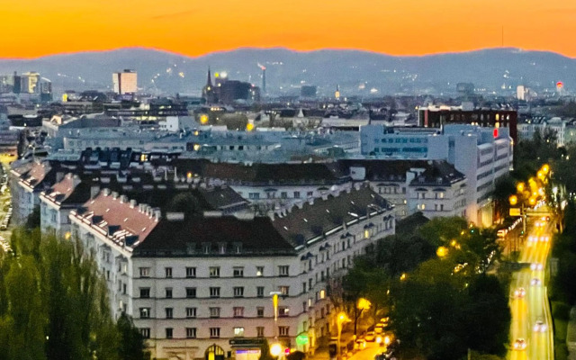 Royal Swan Skyline, Wien