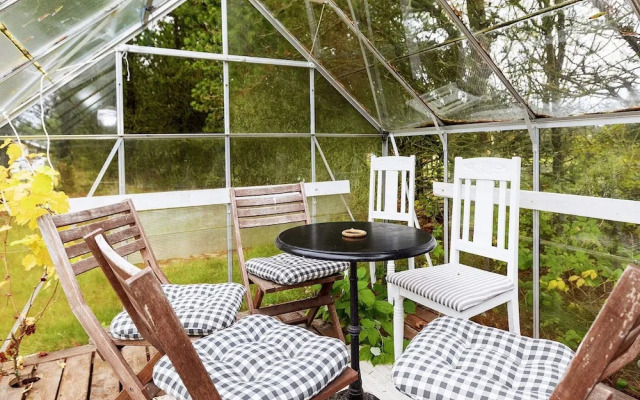6 Person Holiday Home in Hals