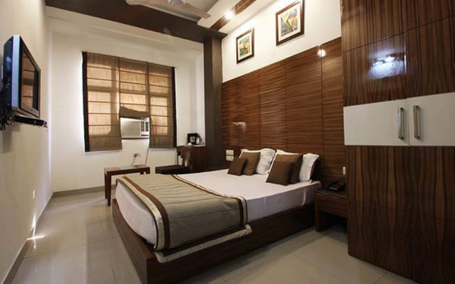 Hotel Chanchal Continental