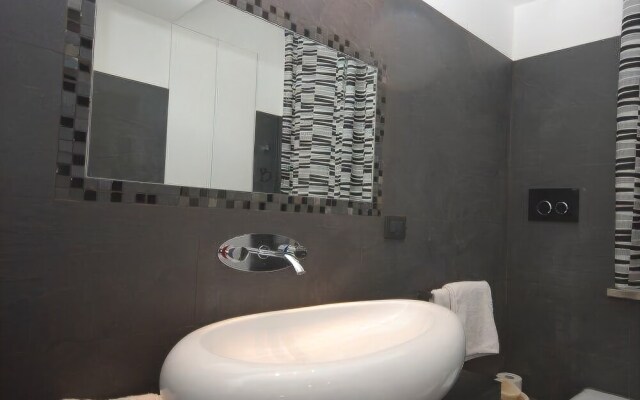 House & The City - Vatican Apartments