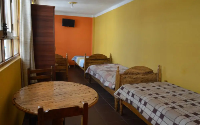 Hostal Coronel Pedro Arraya - Hostel