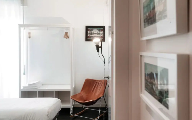 MyHomeInComo - Art Design Suites