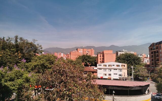 Eutopiq Hotel