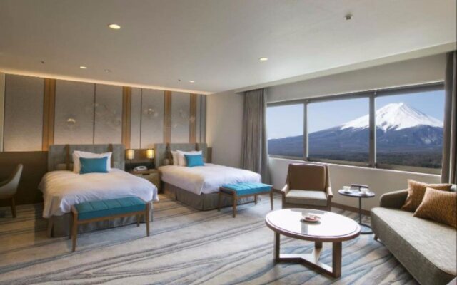 Highland Resort Hotel & Spa