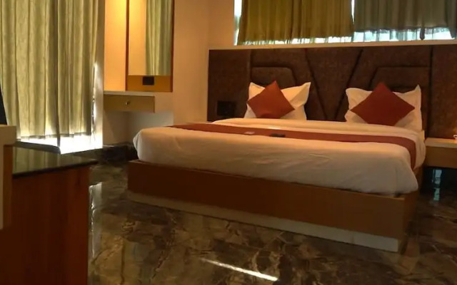 Hotel OM Tapovan