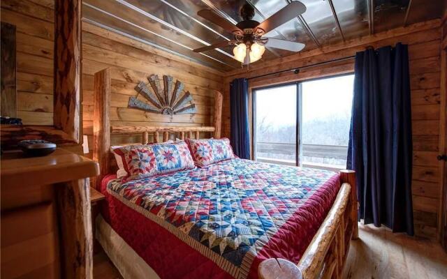 Rocky Top Lodge - Six Bedroom Cabin