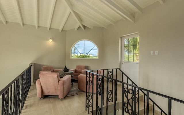 4BR 4BA Villa w Private Pool Eagle Palm Beach