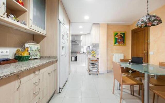 Modern B&B Somosaguas