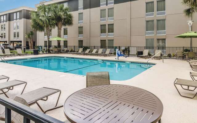 La Quinta Inn & Suites by Wyndham Myrtle Beach - N Kings Hwy