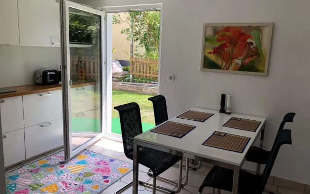 Ferienwohnung Ratana