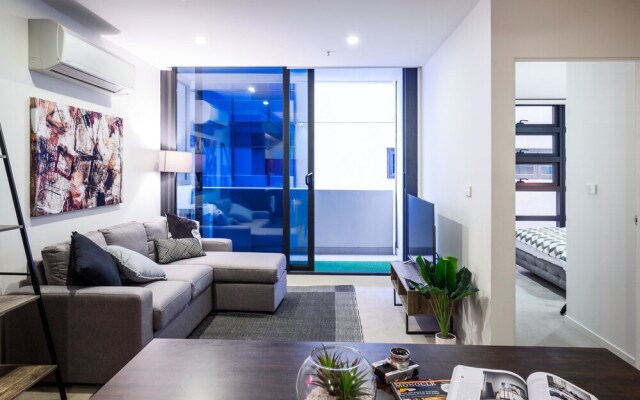 Roomerang at Melbourne Star 23