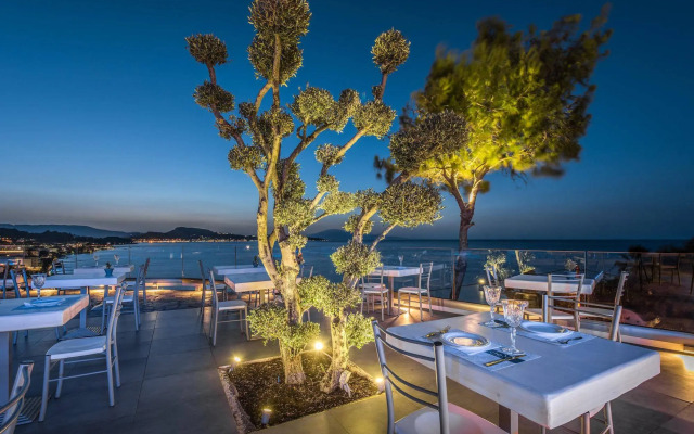 Ionian Hill Hotel