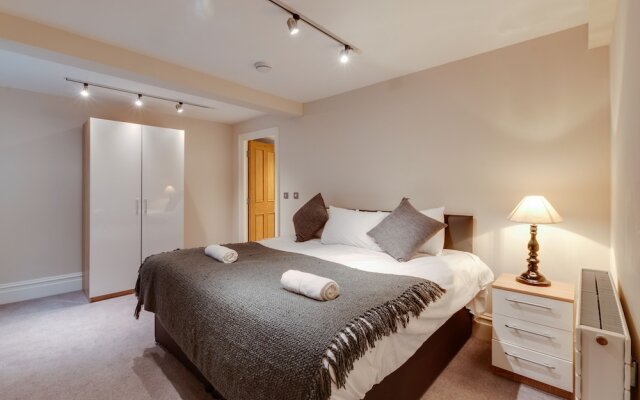 1 Water Street Hotel