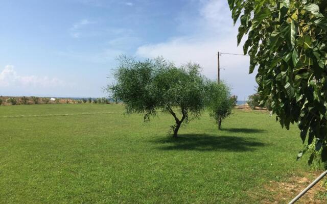 Ostria Hotel Kakovatos Beach