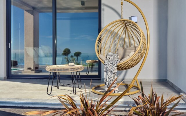 Sueño LUXURY VILLA 180 Iconic Sea View