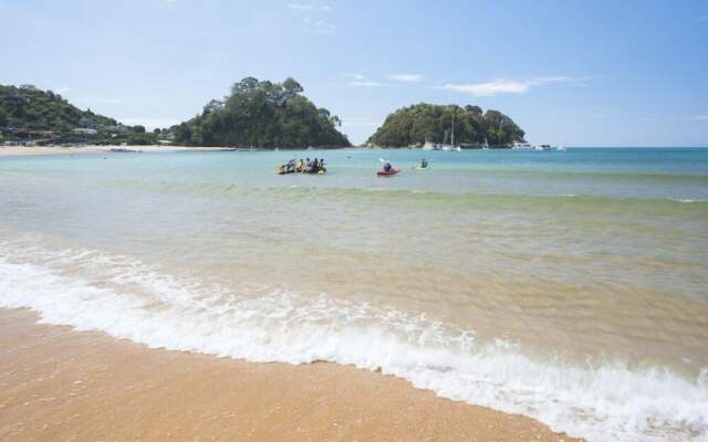 Kaiteriteri Reserve Cabins