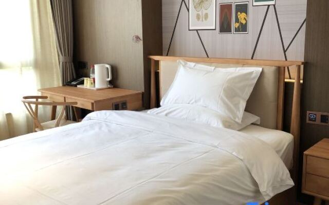 Qianyu S Hotel (Shanghai Hongqiao National Convention and Exhibition Center)