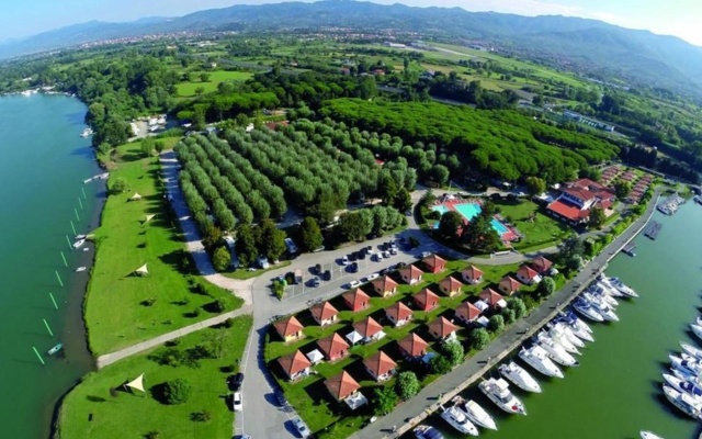 Marina 3 B